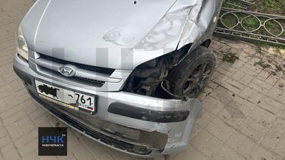 Невнимательная водитель Хюндая при выезде с парковки гипермаркета Магнит не пропустила КАМАЗ