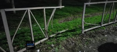 Две Лады не поделили дорогу в районе шоссе Харьковского 40 — фото 3