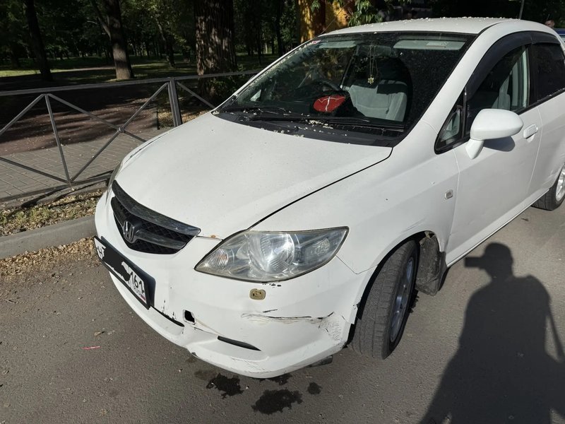 На улице Бердичевского водителя Хонды ослепило солнце и он сбил женщину на пешеходном переходе — фото 2