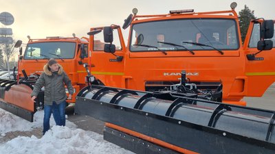 Глава администрации Новочеркасска Юрий Лысенко и его заместитель Вадим Марыгин   поблагодарили...