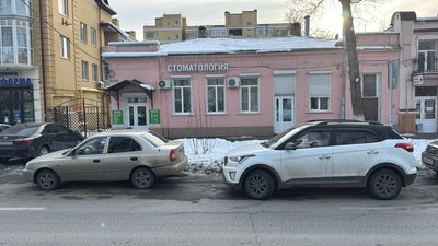 Лёгкое ДТП произошло сегодня в районе проспекта Ермака 97 — фото 4