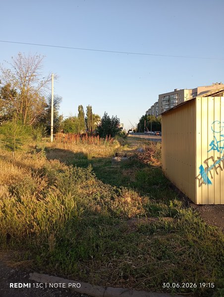 В 2024 году администрация города Новочеркасска обещала благоустроить улицу Первомайскую после... — фото 2