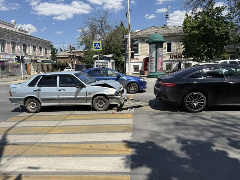 Жара продолжает действовать на водителей — фото 4
