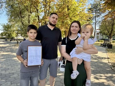 В Новочеркасске еще семь молодых семей получили сертификаты на улучшение жилищных условий — фото 9
