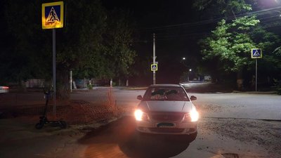 В Новочеркасске подросток на электросамокате устроил ДТП — фото 3