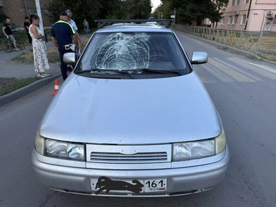 🚨 В Новочеркасске школьник попал под колёса автомобиля, перебегая дорогу — фото 2