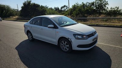 На спуске Герцена в сторону Хотунка произошло ДТП с участием автомобилей Volkswagen и Dodge — фото 3