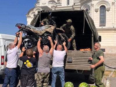 Новочеркасцы отправили очередной гуманитарный груз бойцам СВО