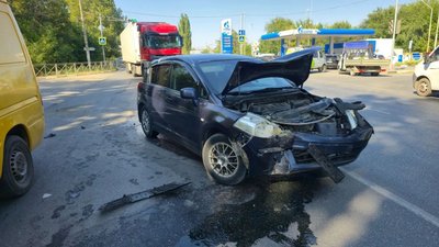 ДТП произошло на Харьковском шоссе, 9 в Новочеркасске — фото 4