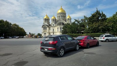 На площади Ермака произошло ДТП — фото 3