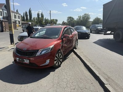 ДТП на улице Харьковской: Kia не пропустила ВАЗ — фото 2