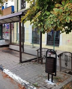 В Новочеркасске продолжается уборка городских улиц и обновление остановочных комплексов — фото 7