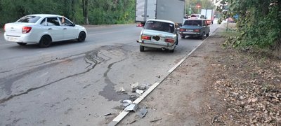 На Харьковском шоссе, в районе дома №8А, произошло ДТП с участием ВАЗ-2106 и Hyundai Accent — фото 6