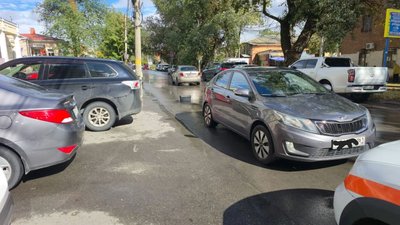 ДТП произошло в районе дома №108 на улице Просвещения в Новочеркасске — фото 5