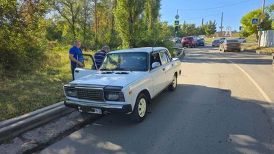 ДТП на Автобате: столкнулись ВАЗ и УАЗ — фото 5