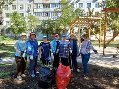 25 сентября в новочеркасском микрорайоне Молодежный прошел субботник под названием «Что творится во...