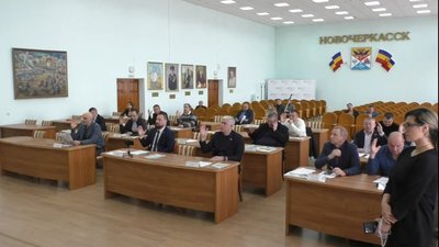 Директор департамента ЖКХ Денис Всеволожский вчера проигнорировал заседание комиссии Городской Думы...