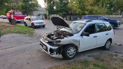 ДТП на Будённовской: двум участникам оказали помощь — фото 7