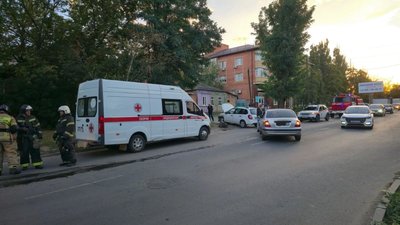 ДТП на Будённовской: двум участникам оказали помощь — фото 8