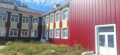 Депутаты городской Думы Евгений Белаков и Виталий Ралко провели мониторинг ремонтных работ в школе... — фото 3