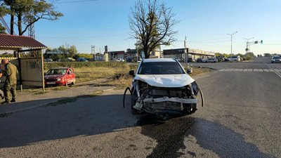 В посёлке Персиановском столкнулись Haval и Lada Kalina — фото 2