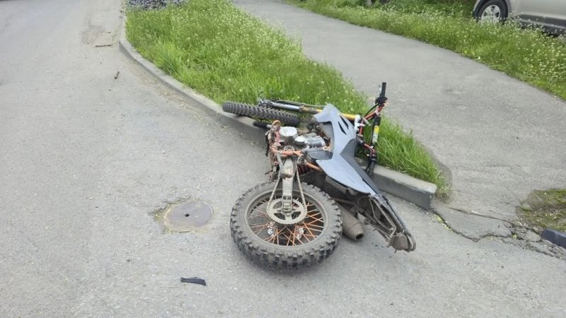 ⚡Водитель Шнивы при повороте с Будённовской на Ларина не увидел, что его по встречке прямо на... — фото 2