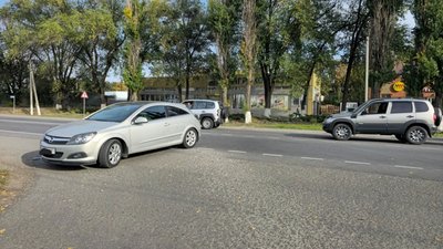 В посёлке Персиановском столкнулись Opel и Chevrolet Niva — фото 3