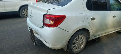 На Автобате в Новочеркасске Mazda столкнулась с Renault из-за выбежавшей собаки — фото 4