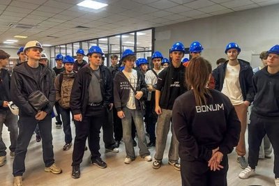 Студенты Новочеркасского политеха познакомились с работой промышленных предприятий — фото 3