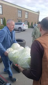 Из Новочеркасска отправили большую партию гуманитарной помощи бойцам 26-го полка — фото 7