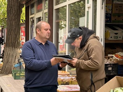 В Новочеркасске за незаконную уличную торговлю составили 20 протоколов — фото 4