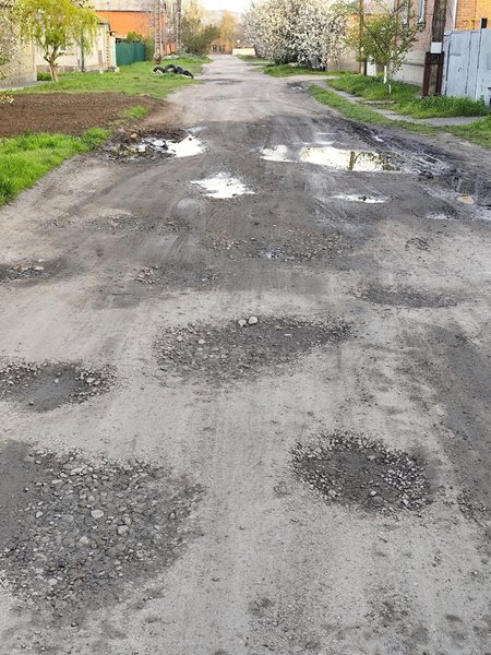 Улица Лесная на Молодёжке используется, в том числе, как проезд к детскому саду номер 56 — фото 3