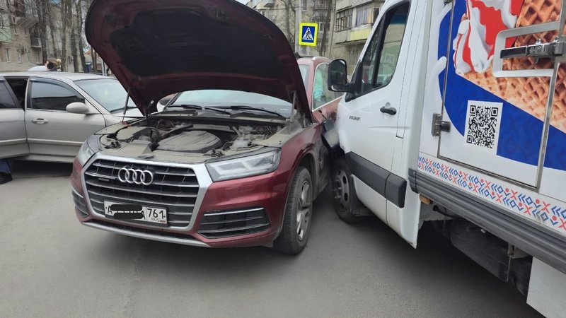 Авария с пострадавшей произошла на пересечении улиц Народная и Ларина — фото 4