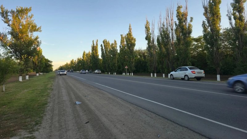 Под Новочеркасском отлетевшее колесо спровоцировало ДТП с двумя автомобилями