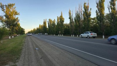 Под Новочеркасском отлетевшее колесо спровоцировало ДТП с двумя автомобилями — фото 4