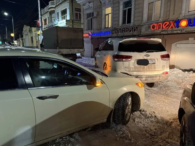 Угадайте, где опять авария? Правильно, Баклановский 72