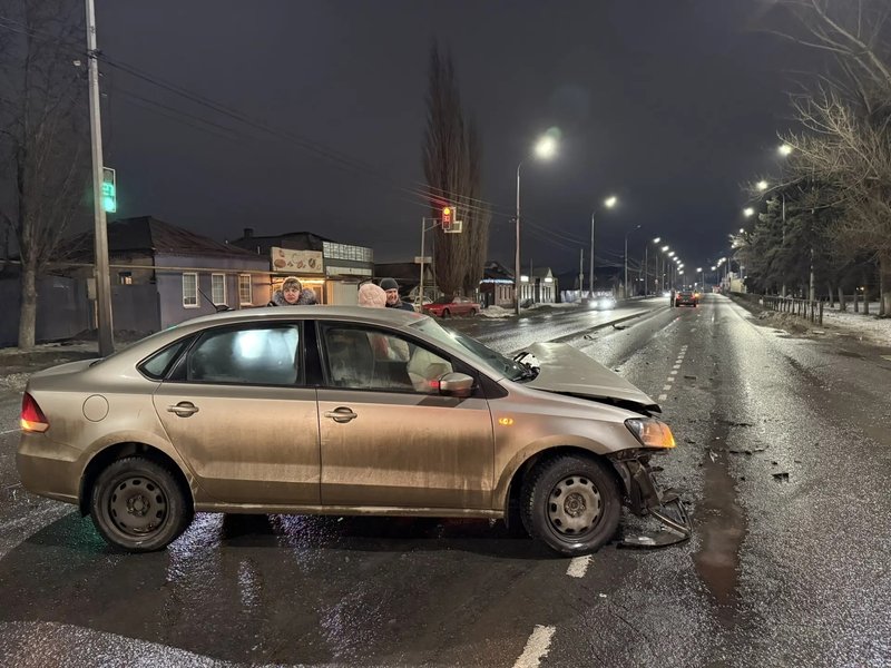 Девушка за рулём автомобиля Haval на улице Гагарина пыталась проскочить на запрещающий сигнал... — фото 5