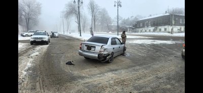 Девочки не поделили перекрёсток Красный спуск / Александровская — фото 8