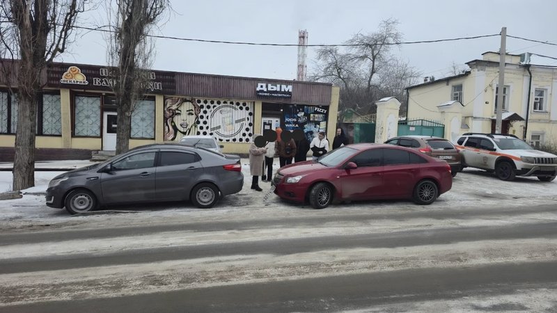 Коротко (не все дтп) о том, что происходит на дорогах города — фото 4