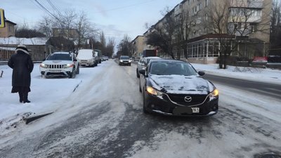 Водитель Соляриса отвлеклась и не смогла остановиться перед Маздой на пересечении Будённовской /... — фото 3