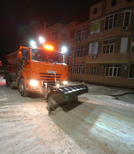 После нашей утренней публикации про Щорса, на улицу прислали технику — фото 3