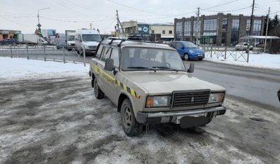 Премия "манёвр дня" уходит сегодня водителю Хонды, которая решила развернуться справа налево на...