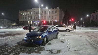 Девушка на Рено двигалась по Платовскому и при повороте налево не пропустила встречный автомобиль... — фото 4