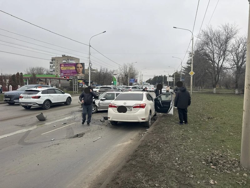 Жёсткое ДТП на Баклановском в районе Миража — фото 6