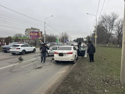 Жёсткое ДТП на Баклановском в районе Миража — фото 6