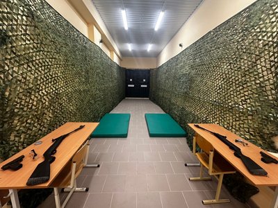 В лицее №7 Новочеркасска открыли полностью реконструированный тир — фото 6