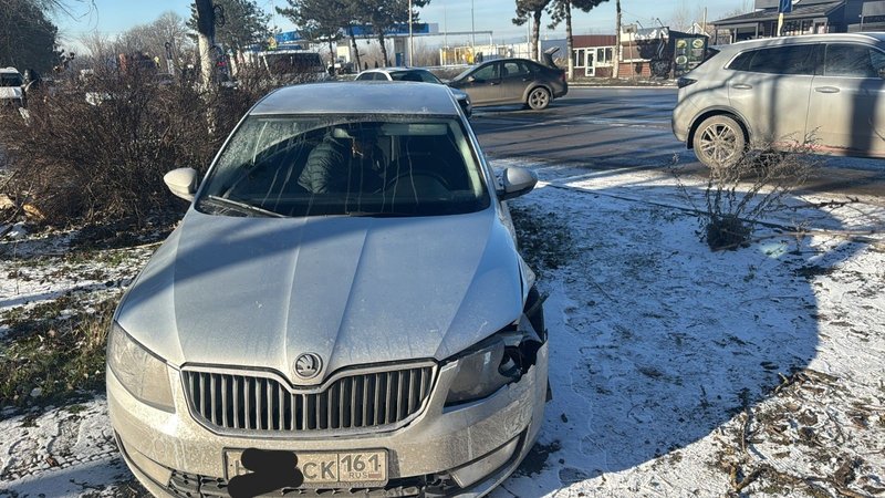 На въезде в город случилось классическое ДТП — фото 2