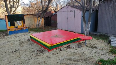 Благоустройство городских дворов: в 6-м округе появились новые игровые и спортивные площадки — фото 9