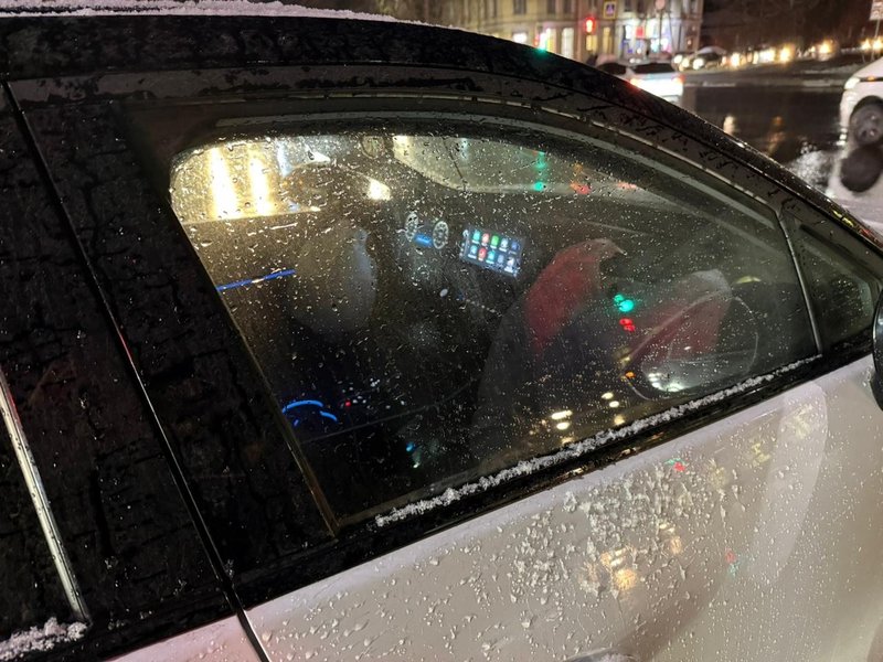 Автоледи на Шевроле при повороте налево с Ермака на Маяковского не пропустила встречную Омода — фото 5