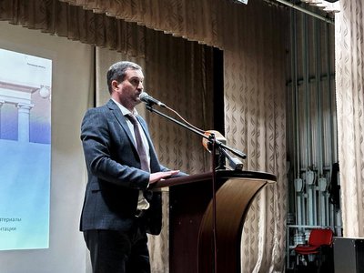 Сосны на Платовском остаются: Врио главы Новочеркасска объявил о решении губернатора и анонсировал...